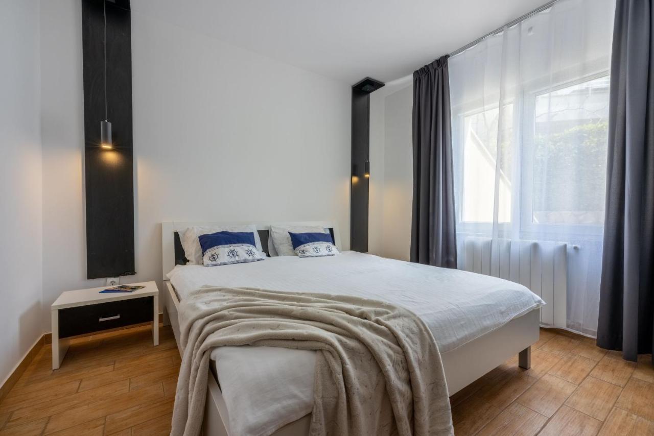 Apartments Vesna Malinska Luaran gambar